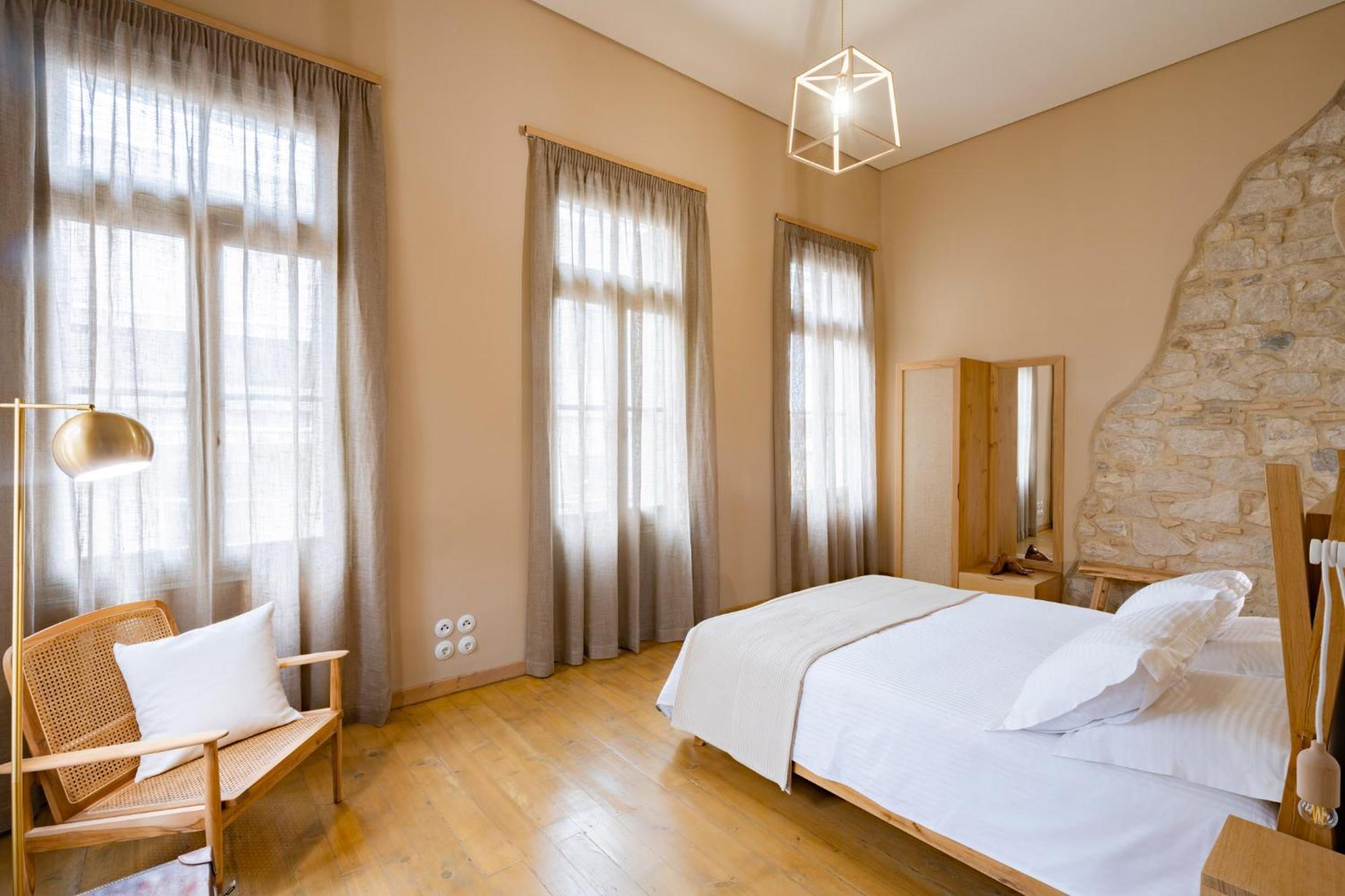 Eramai Hotel Pátra Kültér fotó